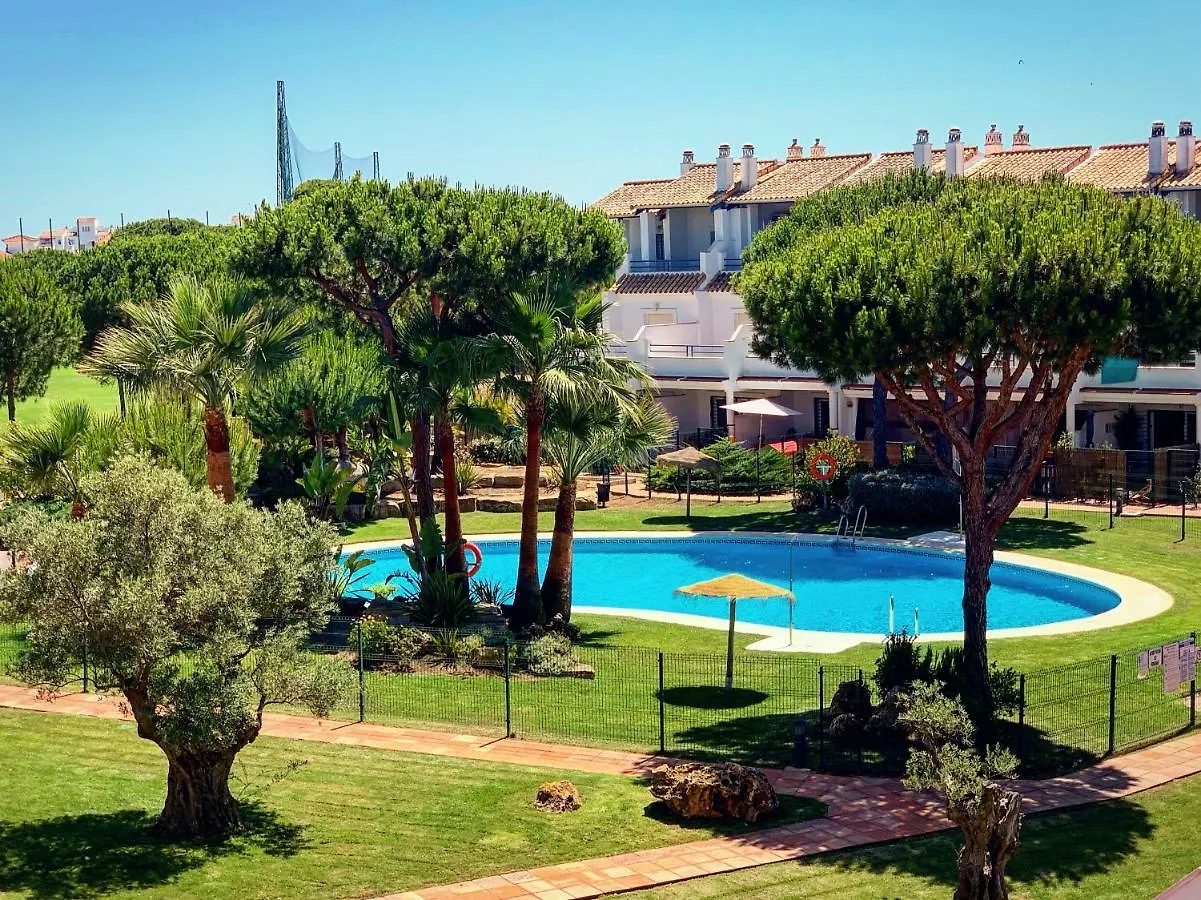 Fantastic 3-Bedroom Holiday Home Including Tennis And Pool Near Golf Course El Portil