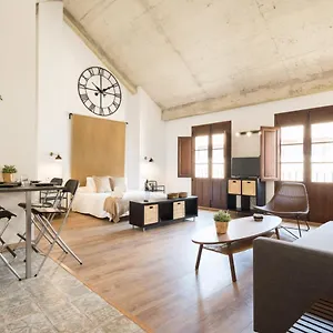 santiago-premium-loft-iii.hotelsinnerja.org/