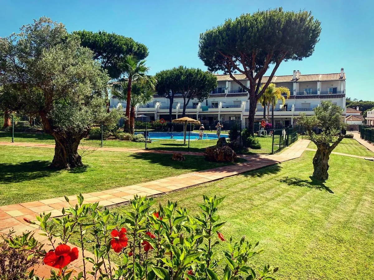 Fantastic 3-Bedroom Holiday Home Including Tennis And Pool Near Golf Course El Portil